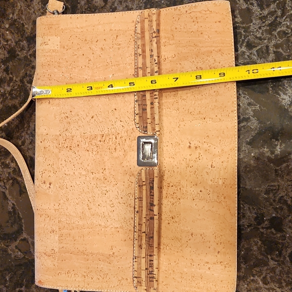 Portuguese Cork Purse - Picture 9 of 9